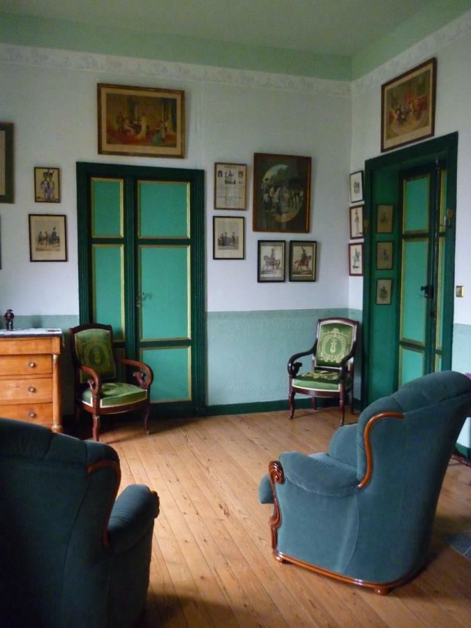 Chateau De Vallègue エクステリア 写真